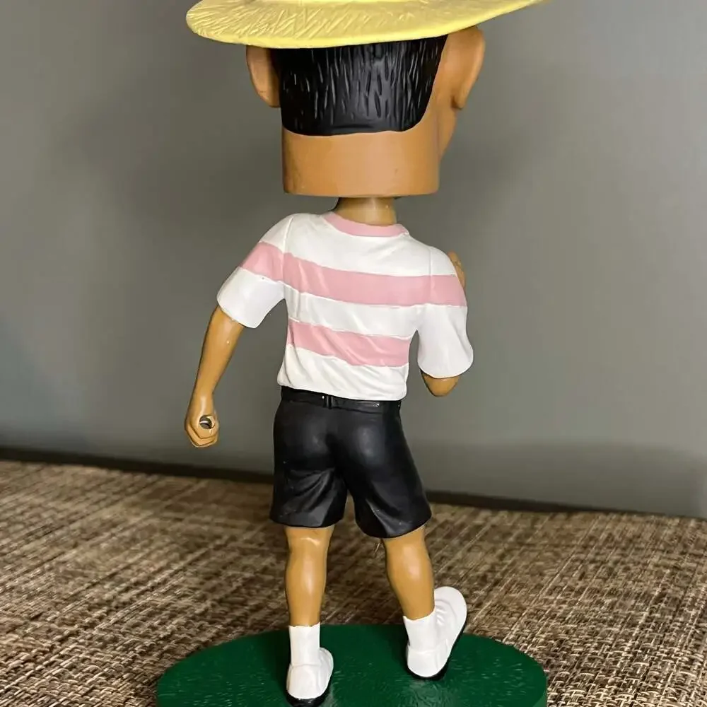 2002 Nike / Upper Deck “Tigers Quest” Tiger Woods Bobblehead - MINT Fist Pump!
